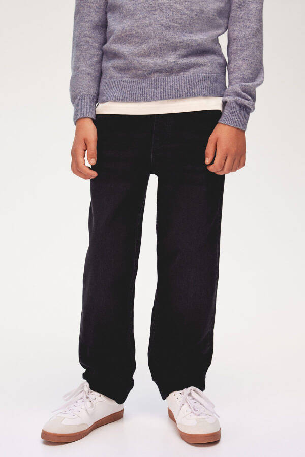 Relaxed Tapered Fit Jeans - 1