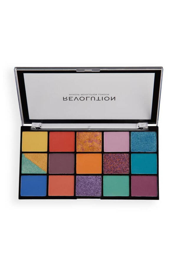 REVOLUTION RELOADED WILD NIGHTS FAR PALETTE - 8