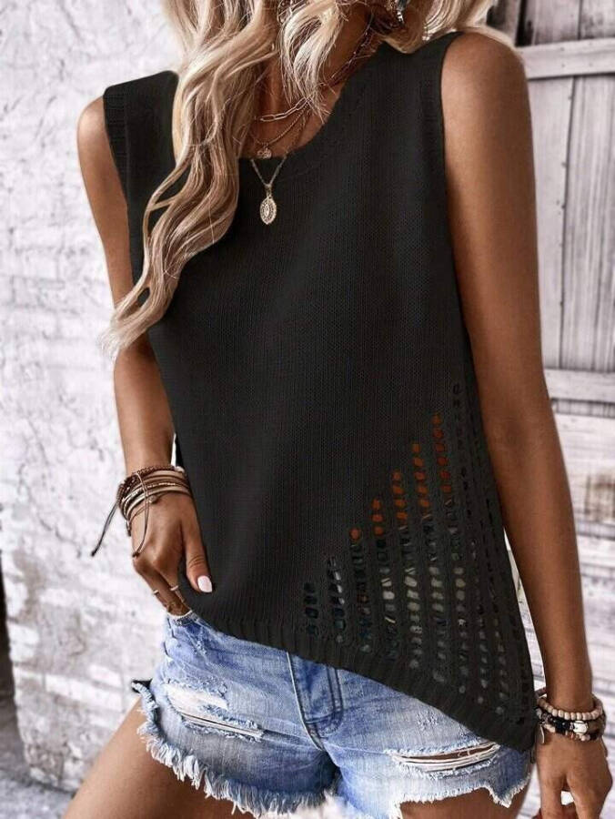 Ribbed blouse with lace detail, round neck, sleeveless. - 1