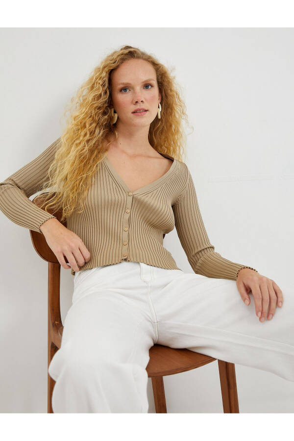 Ribbed Cardigan with V-Neck and Buttons - 1