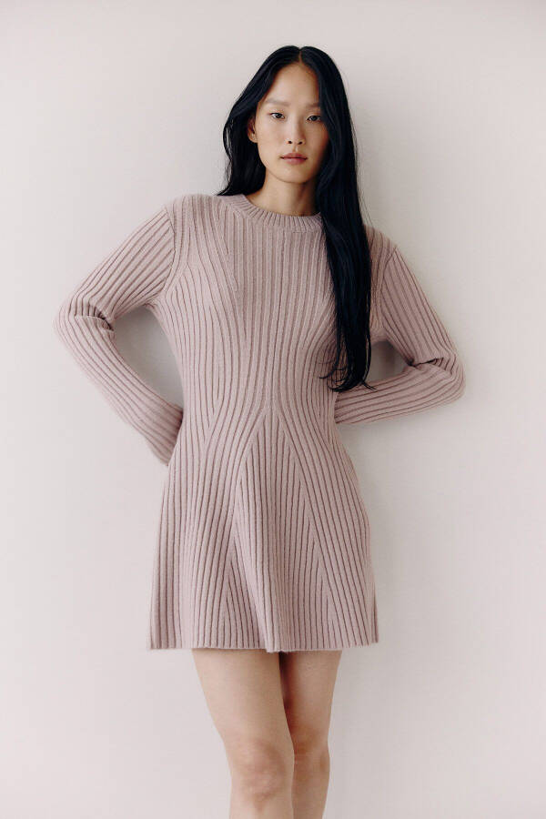 Ribbed knit dress - 1