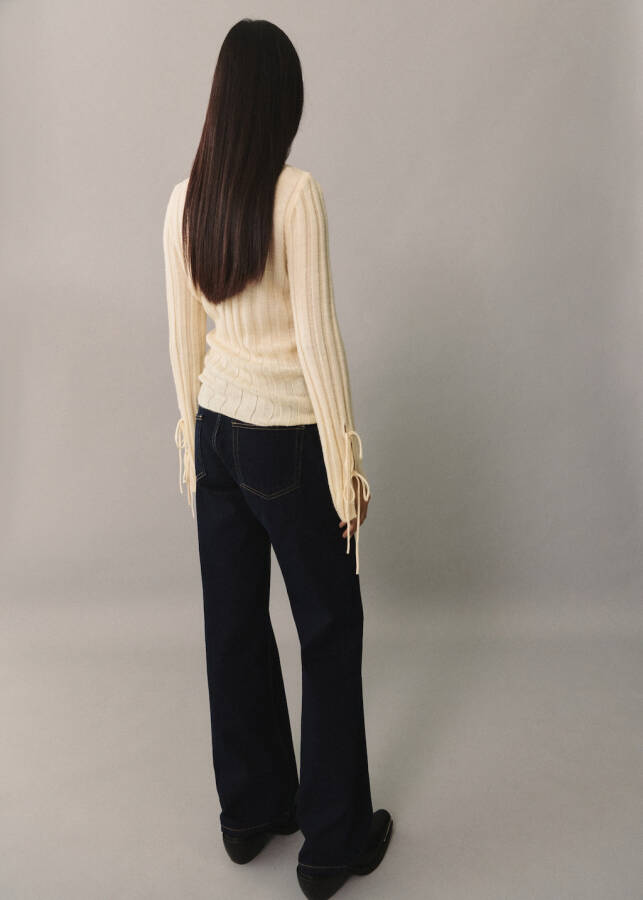 Ribbed knit sweater with a bow, ecru color. - 11