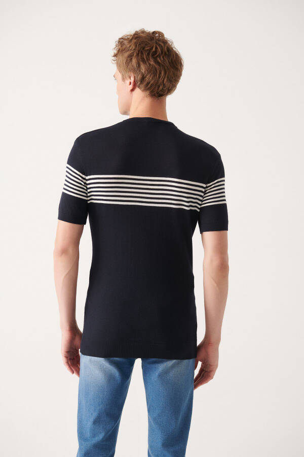 Ribbed, regular fit, navy blue knitted T-shirt. Stripe details on chest and sleeves, crew neck. - 4