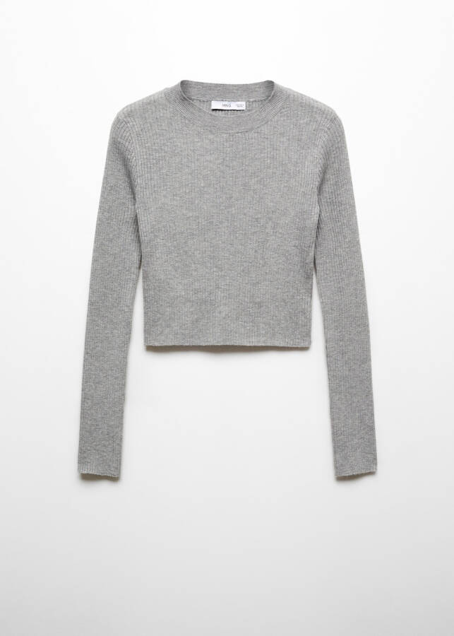 Round neck, medium knit gray ribbed sweater. - 16