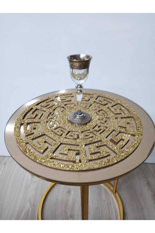 Sehpa Örtü Seti/ 1 Adet (60CM) Orta Sehpa Runnerı, 3 Adet (33CM) Zigon Örtüsü/ Toplam 4 Parça/ Simli Gold - 4