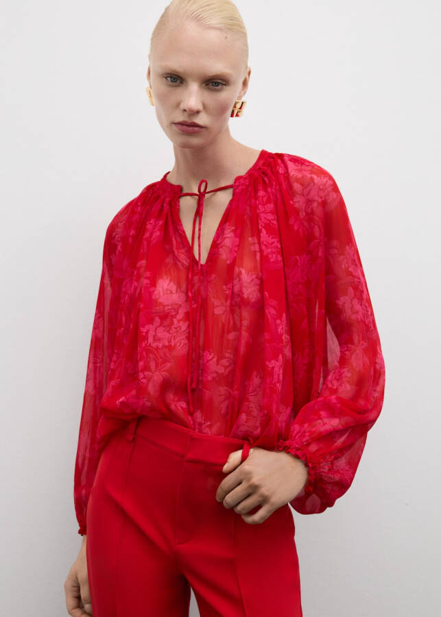 Semi-transparent floral blouse - Red - 7