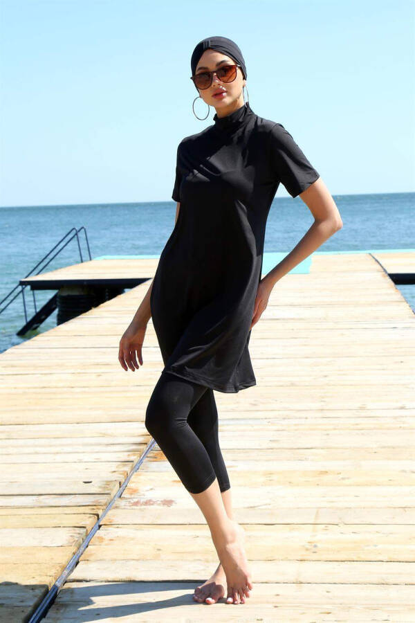 Short Sleeve Black Half Hijab Swimsuit 33015 - 2