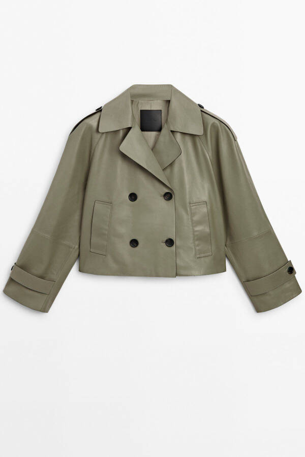 Short, stylish trench coat - 5