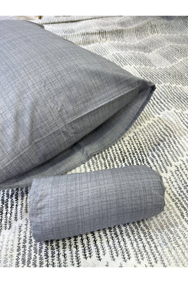 Single bed duvet set with elastic sheet and grey delta pattern. - 6