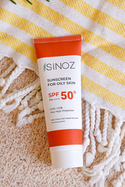 Sinoz Oil-Free Brightening High Protection Face Sunscreen SPF50+ / PA++++ - 4