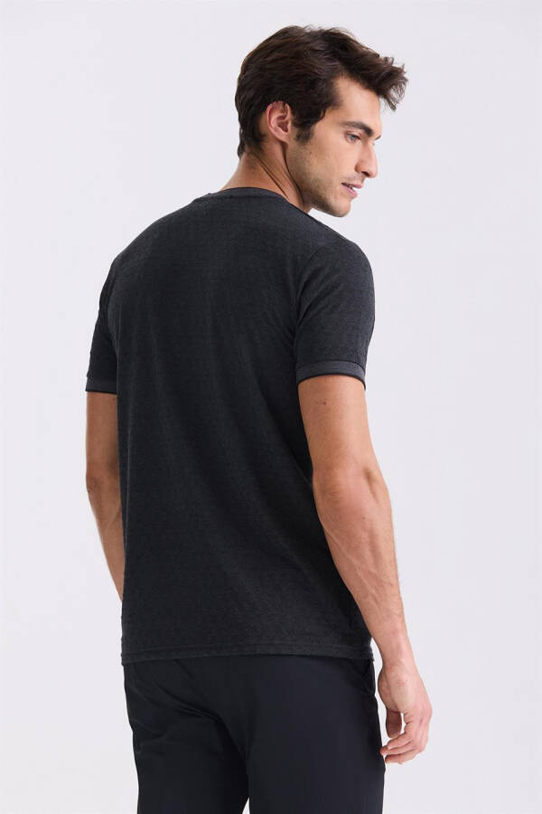 Siyah Slim Fit Bisiklet Yaka T-Shirt - 4