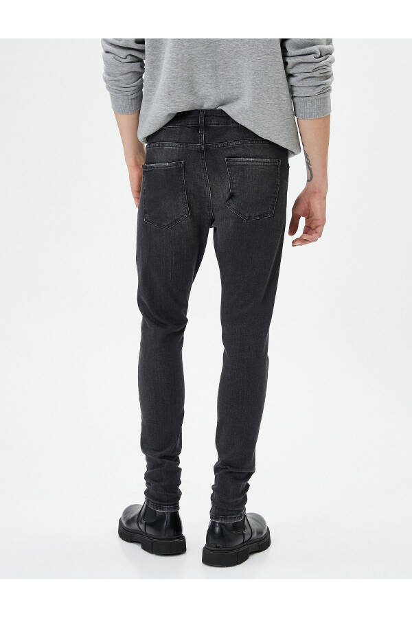 Skinny fit jeans by Michael Jean. - 10