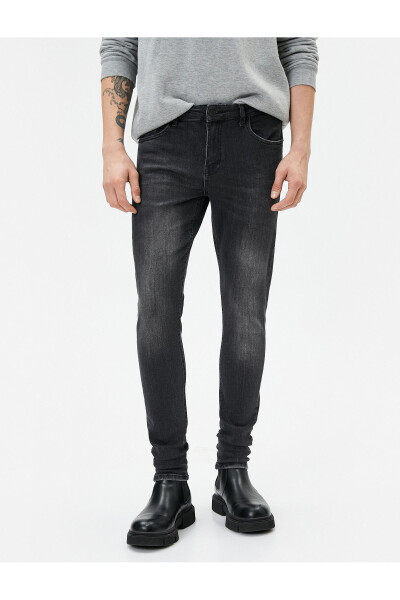 Skinny fit jeans by Michael Jean. - 3