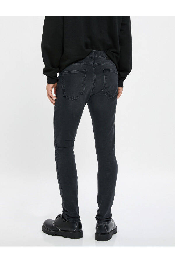 Skinny fit, slim fit, pocket jeans by Michael Jean. - 4