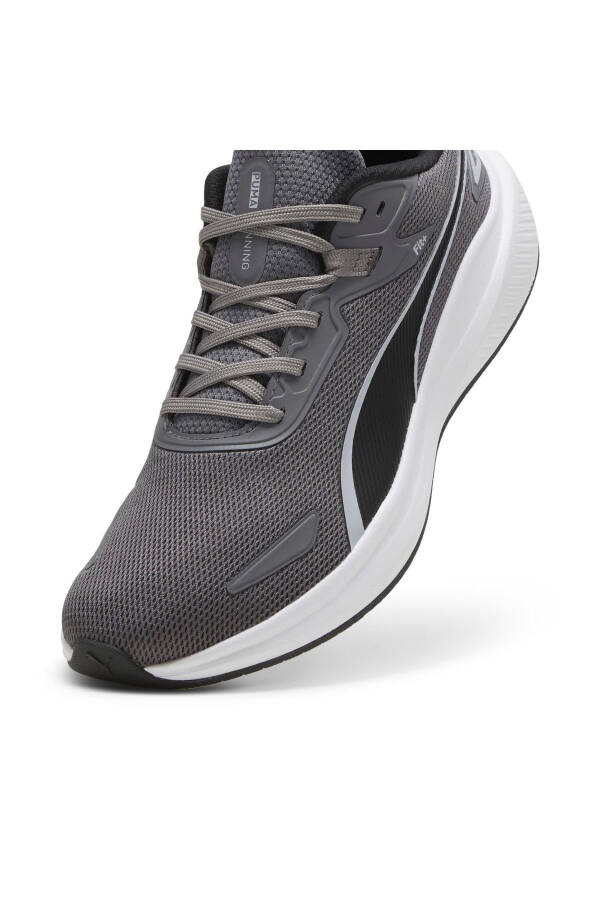 Skyrocket Lite Unisex Gray Running Shoe - 9