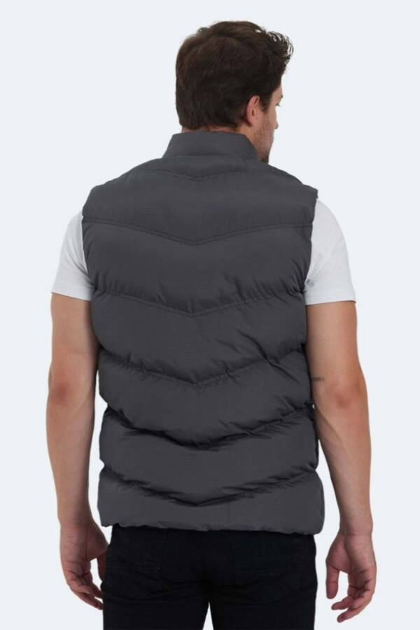 Slazenger Erkaklar uchun Puff Vest ST24YE003 - Kulrang - 6