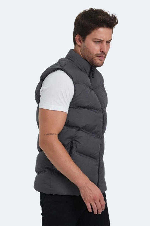 Slazenger Men's Puffer Vest ST24YE003 - Grey - 2