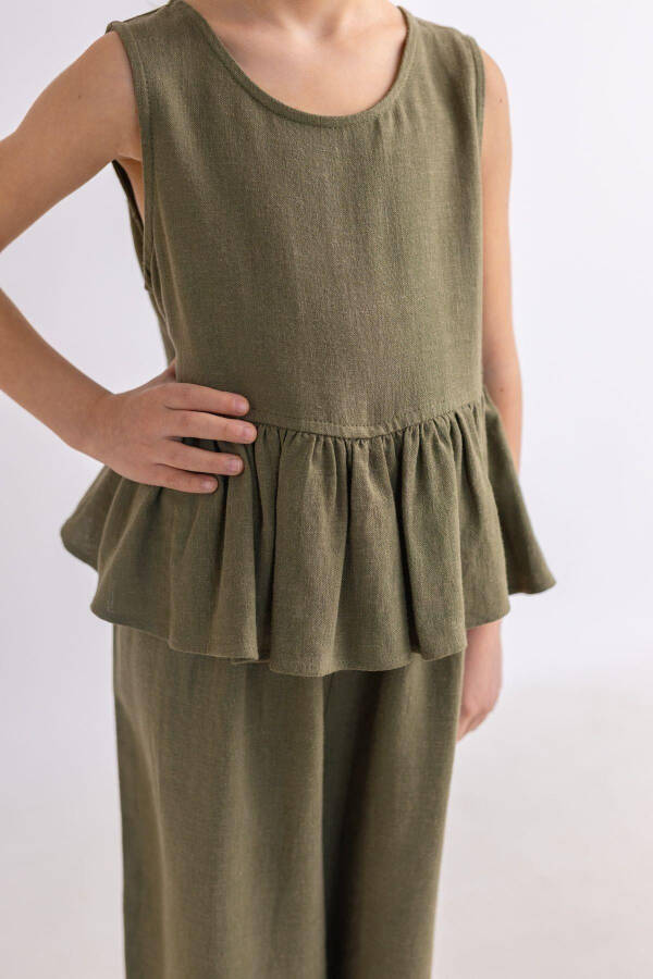 Sleeveless Linen Romper for Girls with Elastic Waist and Button Back - 3