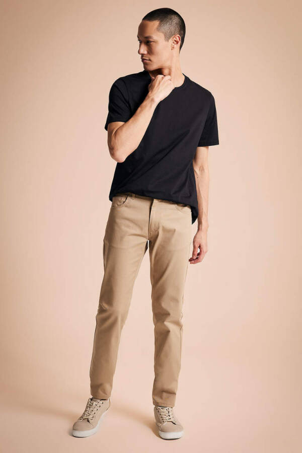 Slim fit beige chino pants - 2