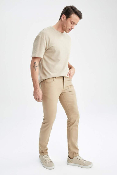 Slim fit beige chino pants - 8