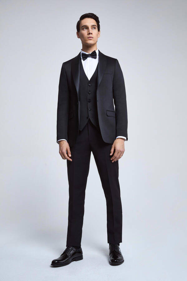 Slim Fit Black Plain Groom & Tuxedo Suit with Vest - 6