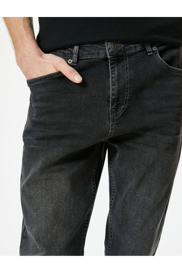 Slim Fit Denim Jeans - Brad Jean - 11