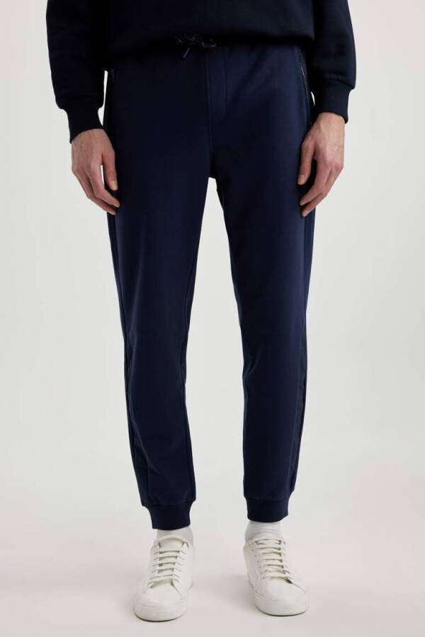 Slim Fit Elastic Leg Sweatpants Navy - 3