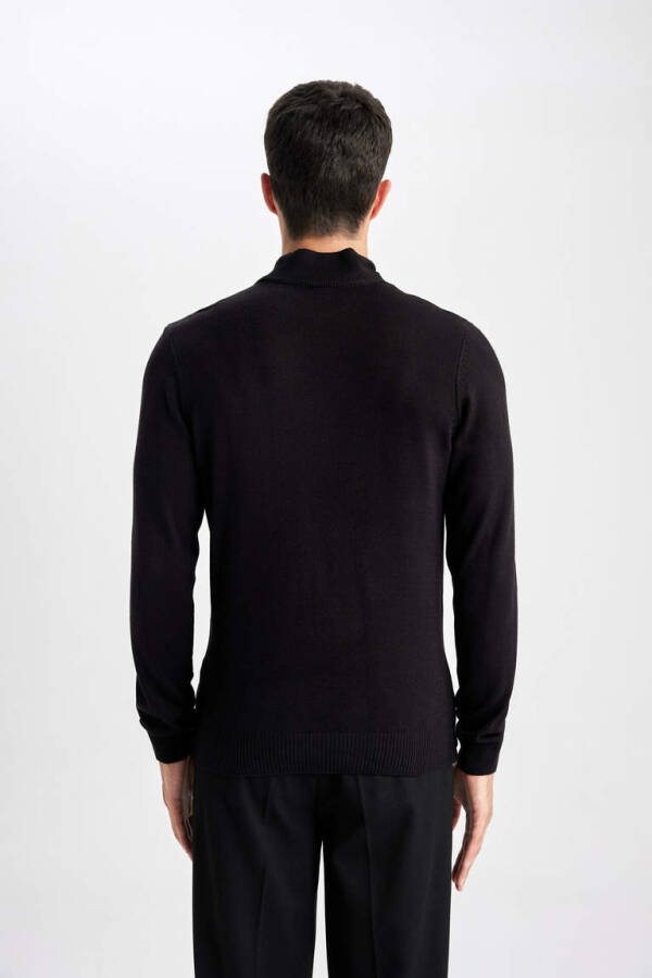 Slim Fit Fisherman Neck Sweater Black - 12