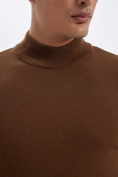 Slim Fit Fisherman Neck Sweater Camel - 5