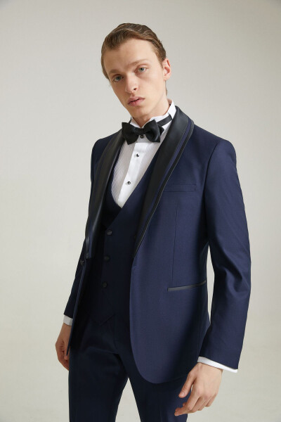 Slim Fit Navy Blue Viscose Blend Groom Suit & Tuxedo Set with Vest - 1