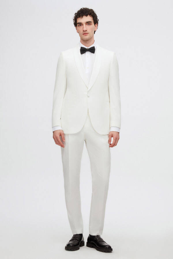 Slim Fit White Plain Groom & Tuxedo Suit - 36