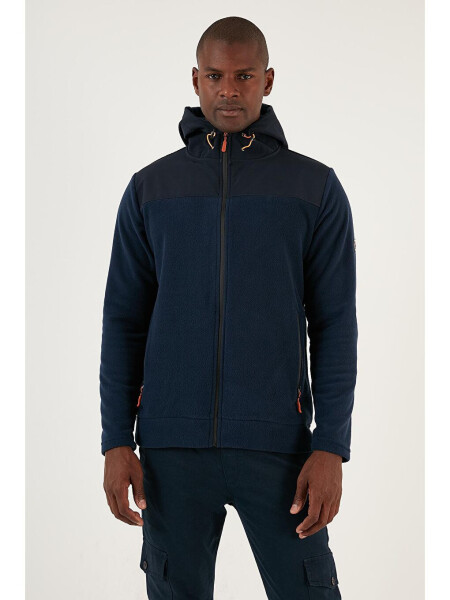 Slim Fit Zippered Hooded Fleece Jacket with Brushed Soft Texture for Winter 5906044 - 3