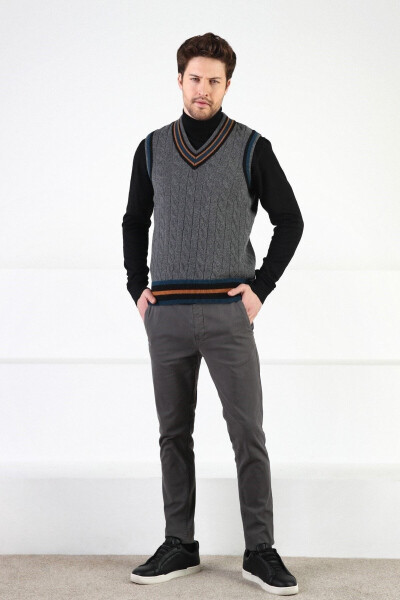 Smoked Knit Pattern V-Neck 100% Lambswool Men's Sweater - 3