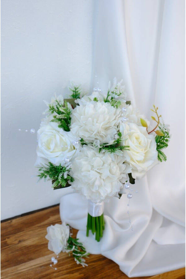 Snowflake Bridal Bouquet - 4