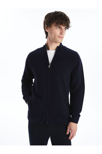 Standard fit, crew neck men's knit cardigan - 1