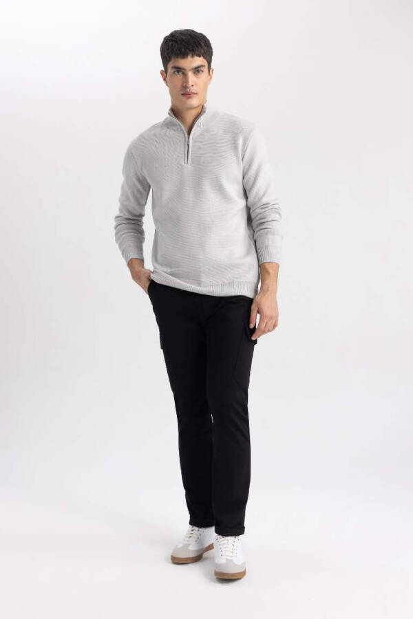 Standard Fit Crew Neck Zippered Sweatshirt Light Grey - 11