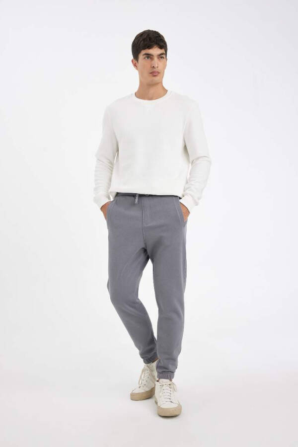 Standard Fit Elastic Leg Thick Sweatpants Dark Grey - 3