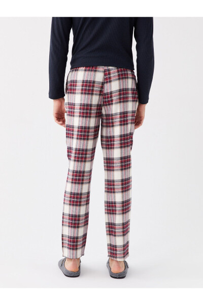 Standard Fit Plaid Men's Pajama Bottoms - 47