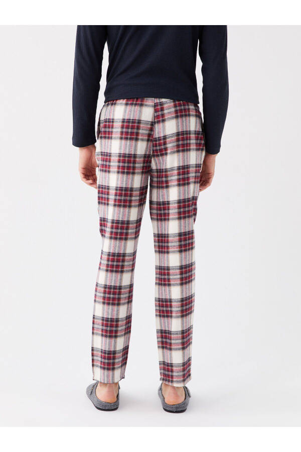 Standard Fit Plaid Men's Pajama Bottoms - 47