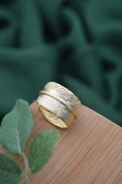 STONEAGE Adjustable Gold Plated Leaf Ring - 2