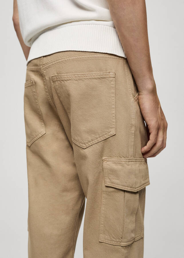 Straight cut cargo jeans - Khaki. - 9