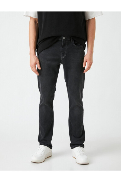 Straight Fit Jeans - Mark Jean - 3