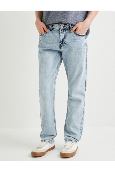 Straight Fit Pipe Leg Jeans - Mark Jean - 3