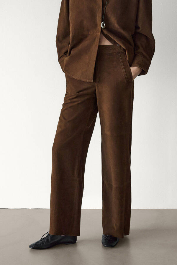 Straight fit suede pants - 11