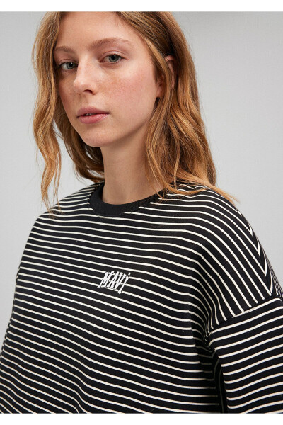 Striped Black Sweatshirt with Logo Print 1s10100-85143 - 27