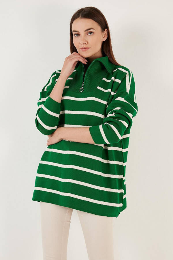 Striped Half-Zip Oversized Knit Sweater 4616080 - 7