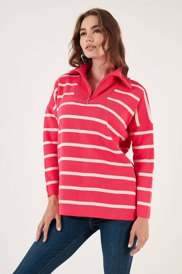 Striped Half-Zip Oversized Knit Sweater 4616080 - 7