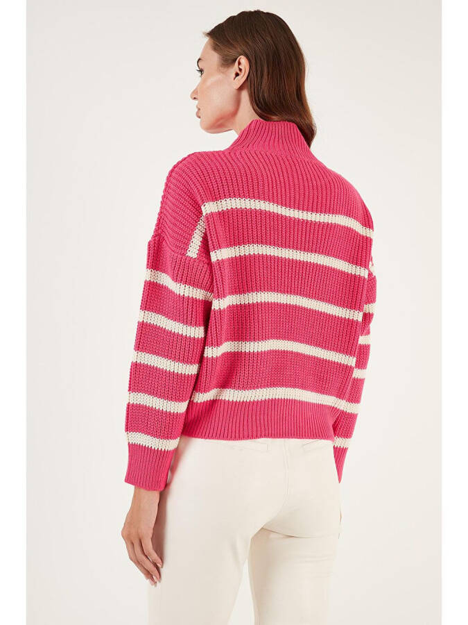 Striped Stand Collar Winter Sweater 4616118 - 5