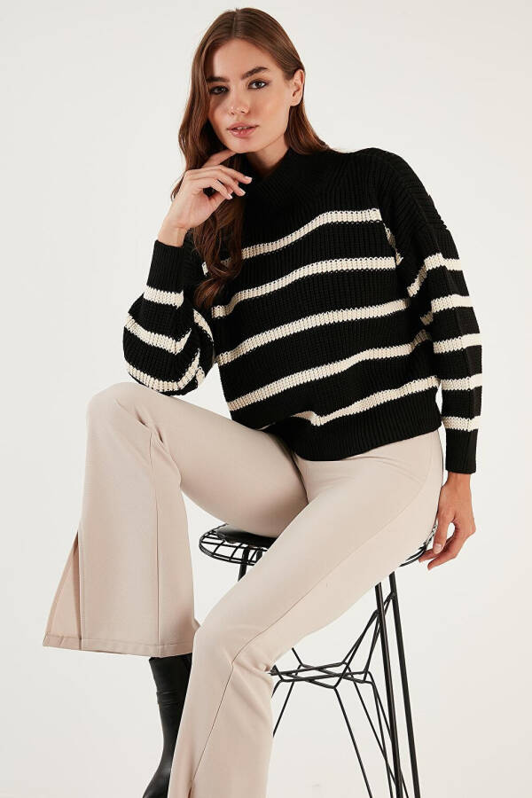 Striped Turtleneck Winter Sweater 4616118 - 6