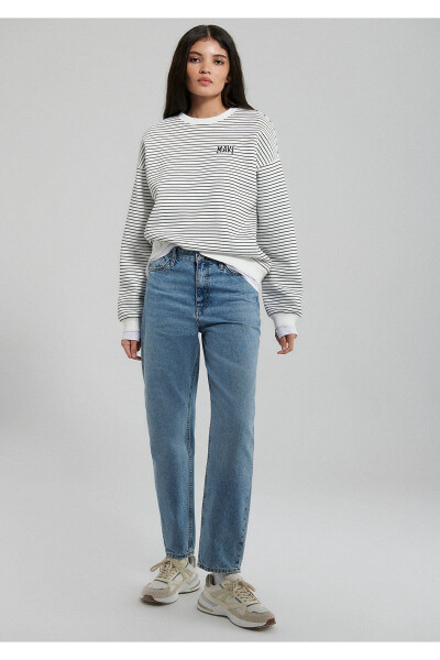 Striped White Sweatshirt with Logo Print 1s10100-85386 - 13